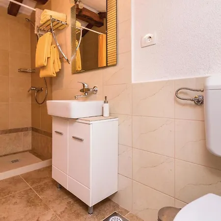 Pet Friendly In With Wifi Holiday home
